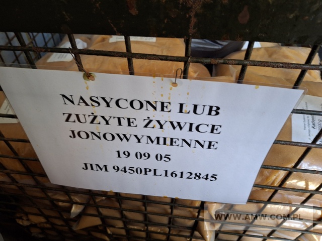 Nasycone lub zużyte żywice jonowymienne (kationit i anionit usunięty z filtrów wody luzem i w kolumnach plastikowych) /kod odpadu 19 09 05/ - pakiet o masie 1 060,40 kg 